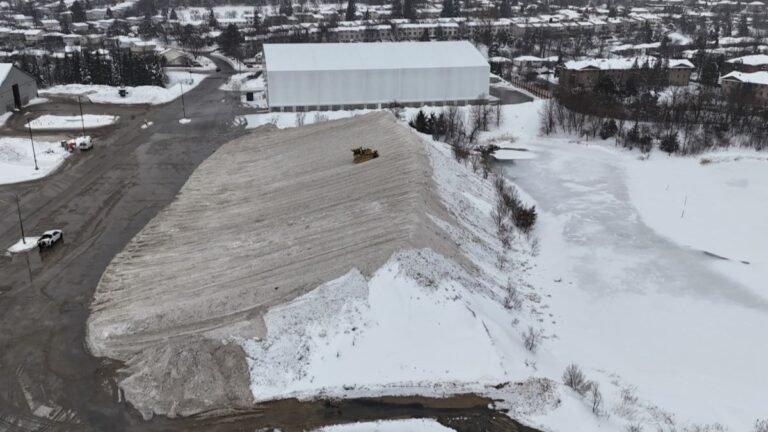 Barrie’s Massive Snow Mountain Defies Heatwave, Still Standing in July