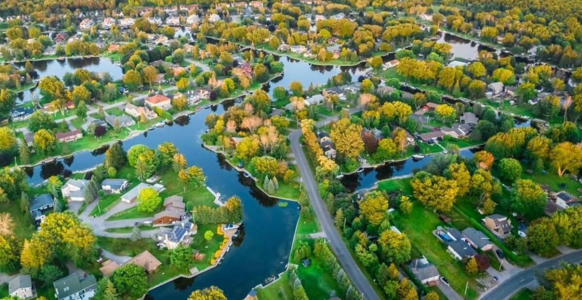 Ontario Is Home to a Mini Venice With Winding Waterways and European Charm