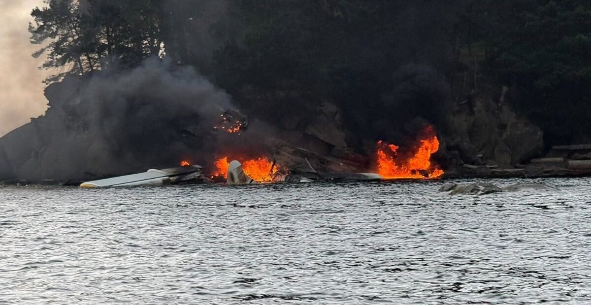 Serious Injuries Reported After Plane Crashes Near Washington’s San Juan Islands