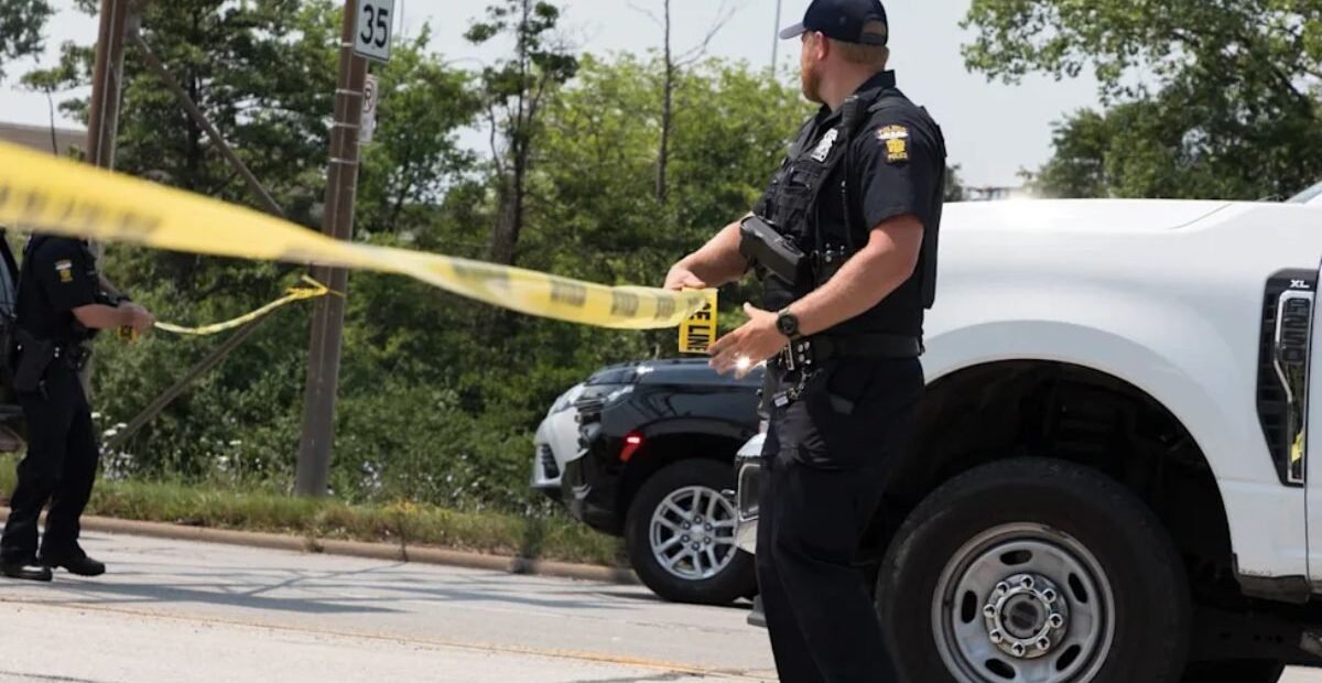 Son Finds Three Bodies in SUV After Being Called to Help With Flat Tire