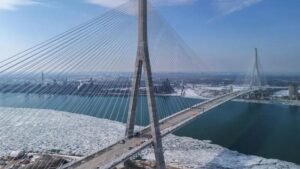 U.S., Canada Reach Toll Deal to Allow New Bridge to Open on July 27