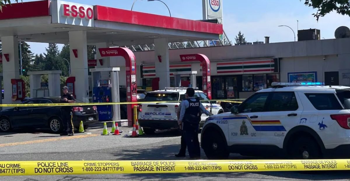 Witnesses Say North Vancouver RCMP Shot Suspect at Westview Plaza