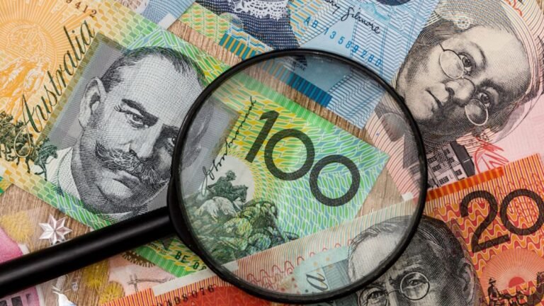 How Australians Can Retire With $1 Million in Superannuation