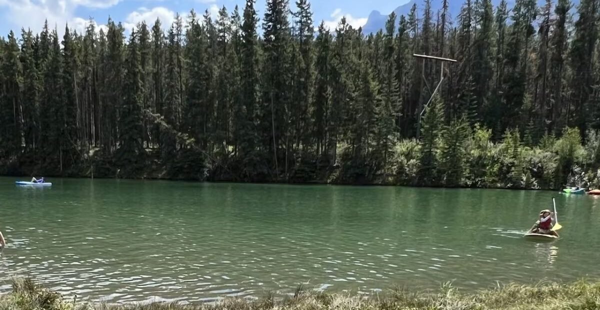 Person Dies After Drowning at Johnson Lake in Banff National Park, Police Say