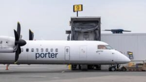 Porter Airlines Cancels Toronto Flight After Child Stands on Seat