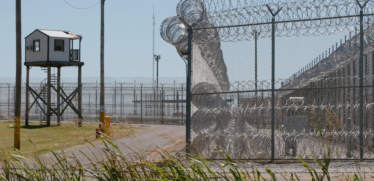 Three Dead After 'Tragic Accident' During Transfer From Edmonton Correctional Facility: CSC